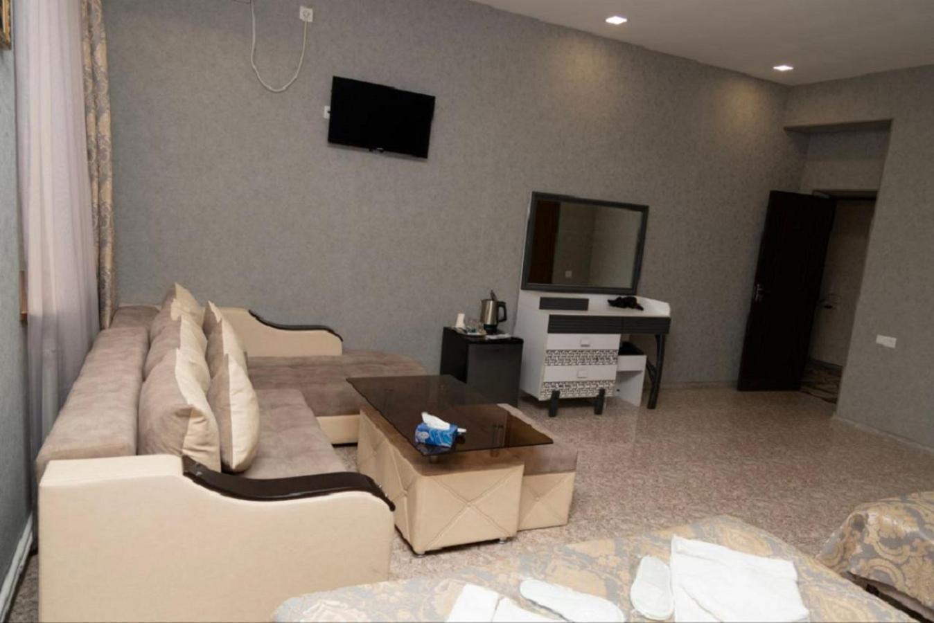 Noyemburg Hotel Noyemberyan Dış mekan fotoğraf